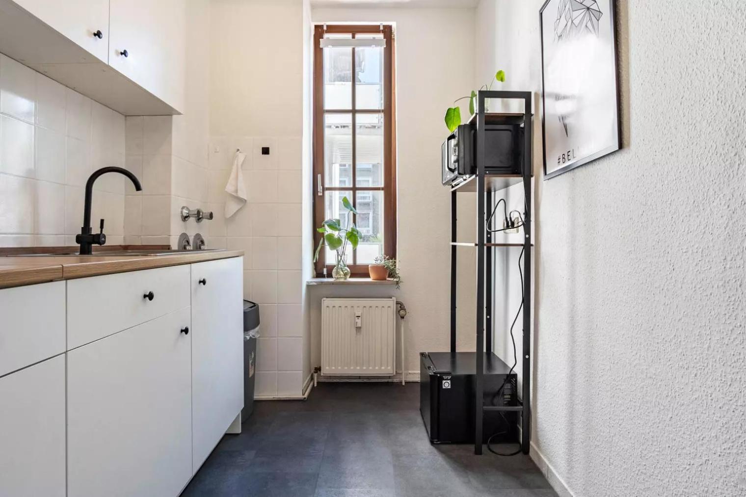 Next Home - Free Parking & Wifi - Badewanne Duisburg Exteriör bild